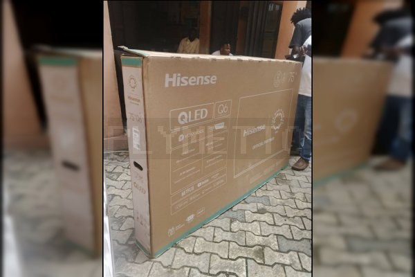 Hisense 85" Smart TV Experience