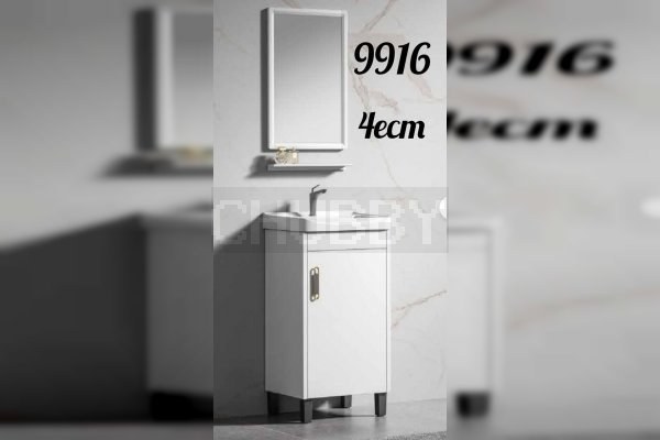 Stylish Mirror Cabinet with Ample Storage