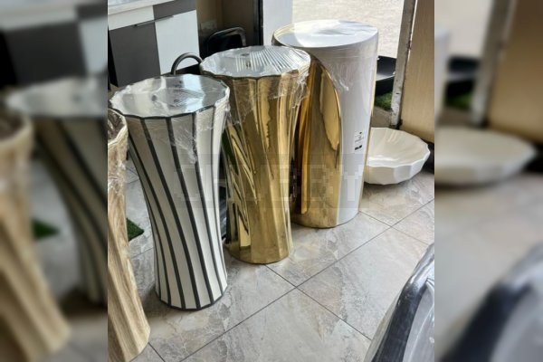 Stylish Freestanding Wash Basin