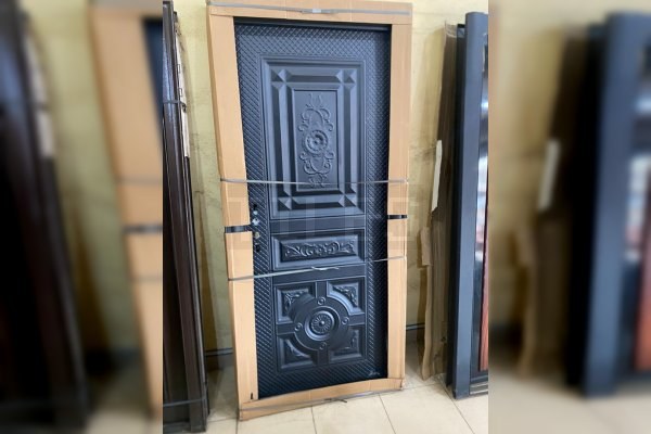 Sturdy Guardian Shield for Daily Protection in Benin City